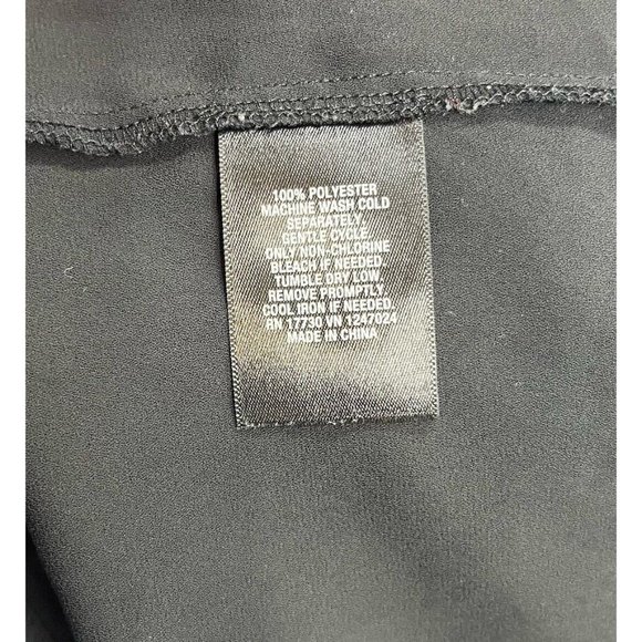 Mossimo Women's Shirt Size L Color Black Casual Button Up - Picture 12 of 14